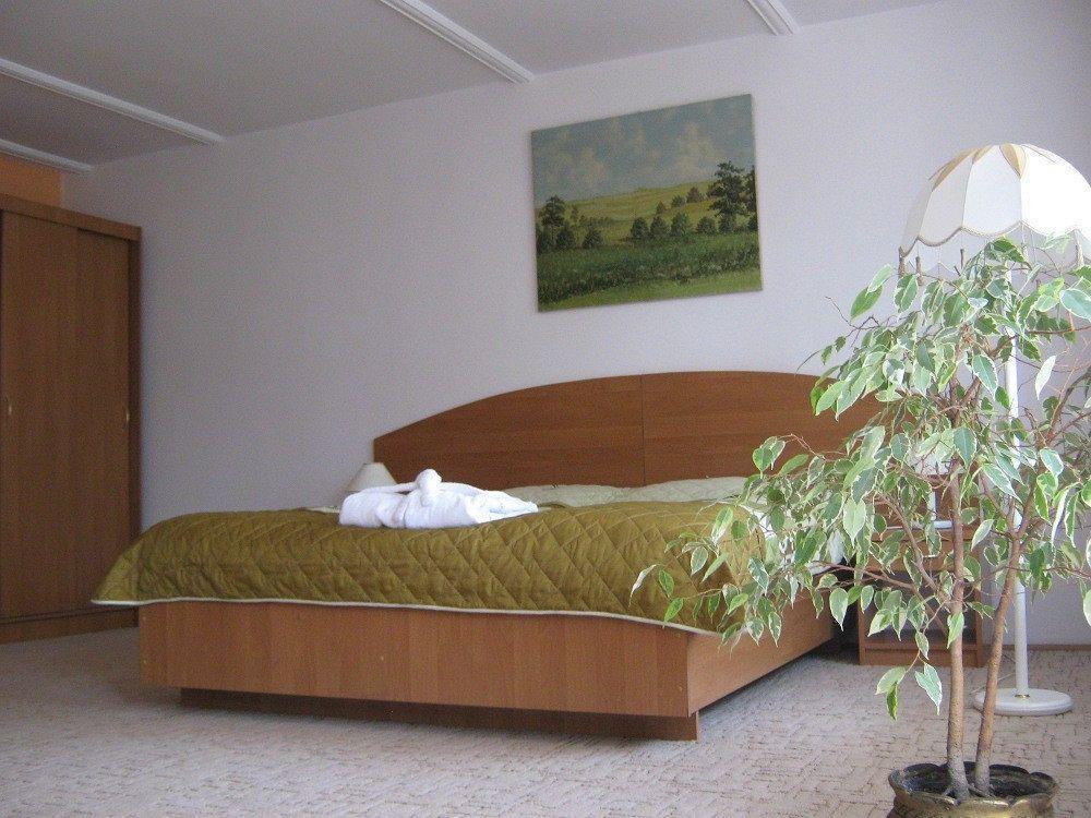 Hotel Gromada Medical Spa Busko Zdroj Exterior photo